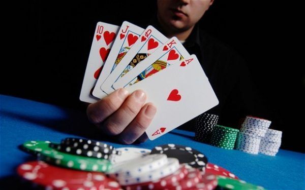 POKER GAME کیسینو میں بکراٹکھیلیں